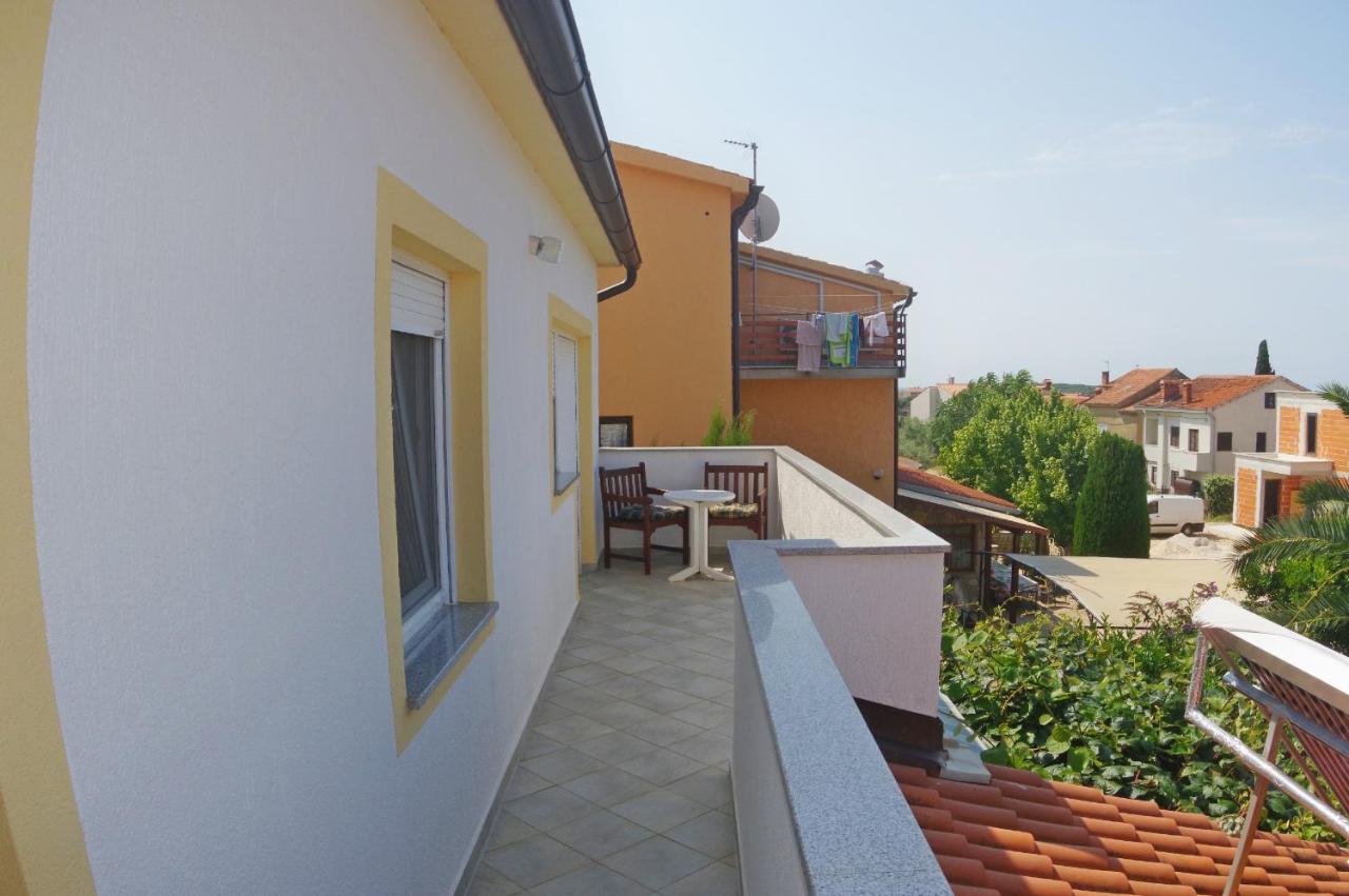 Apartment Mia Vinkuran Exterior foto